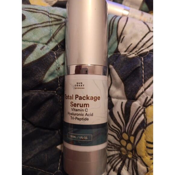 Sun Coast Sciences Total Package Serum Vitamin C Hyaluronic Acid Tri-Peptide New - Picture 1 of 4